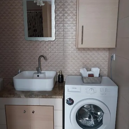 Elena's Дом отдыха Ликсури